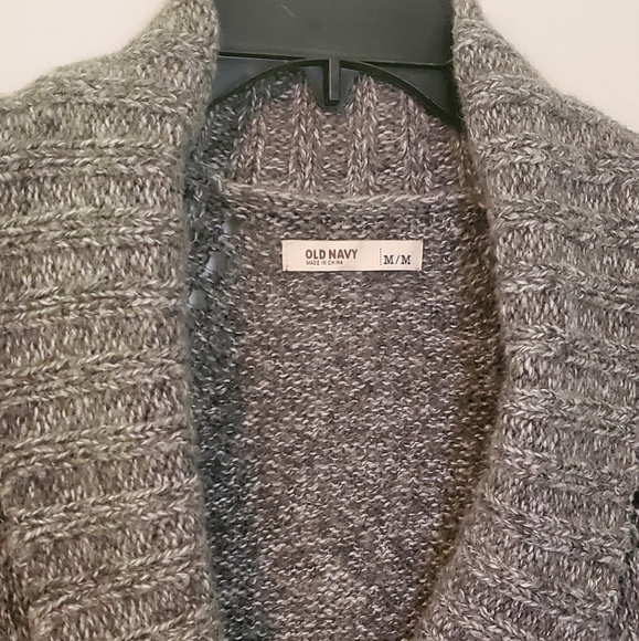 Old Navy Short Sleeved Button Sweater - Picture 3 of 4